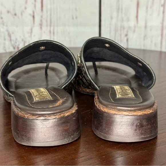 BRIGHTON women’s woven leather slides thongs sandals multi tone brown size 6 GUC - Picture 11 of 16